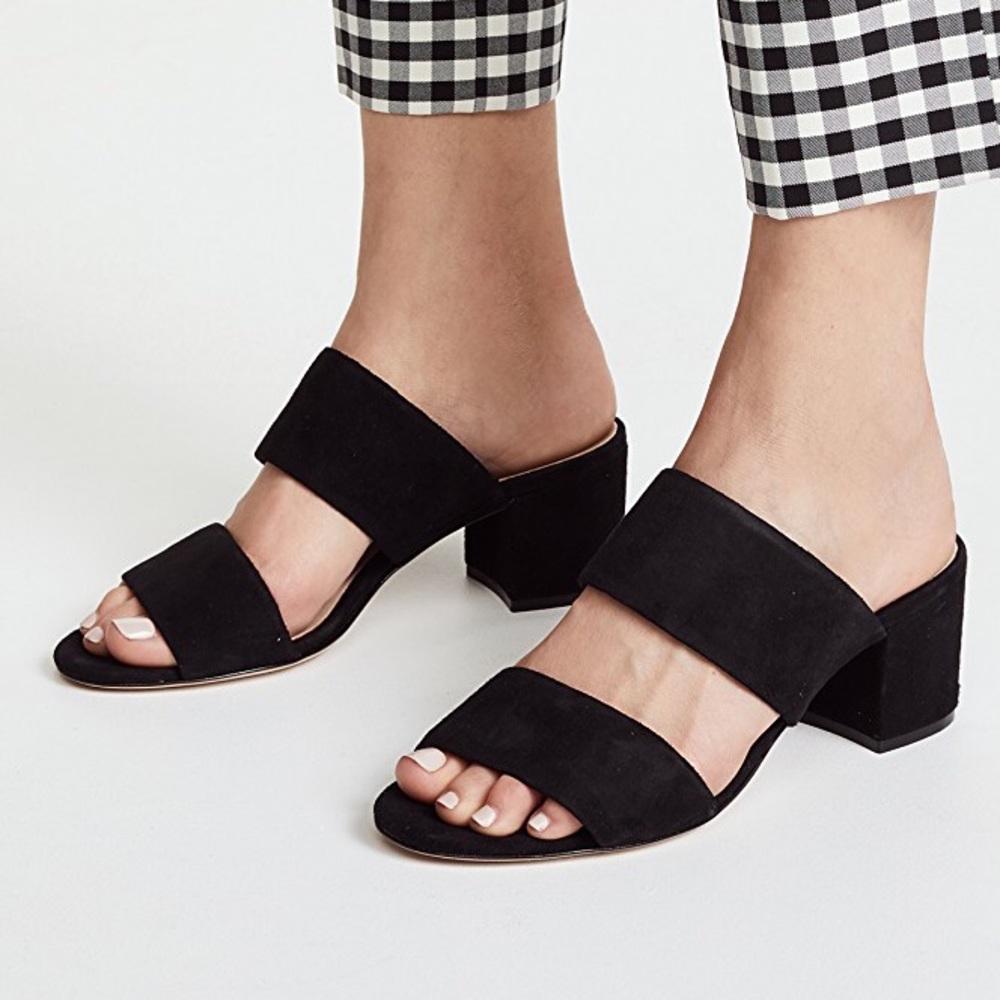 Great heeled mule for day or night wear!
